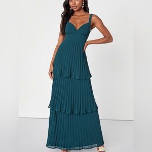 Lulu’s “Luxe Perfection” Emerald Green Pleated Tiered Backless Maxi Dress